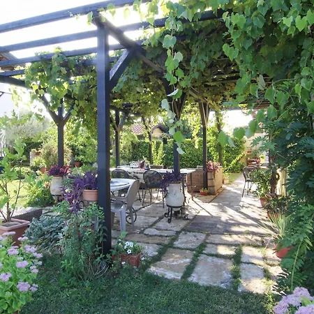 Lisola Che Non Ce * Cividale del Friuli